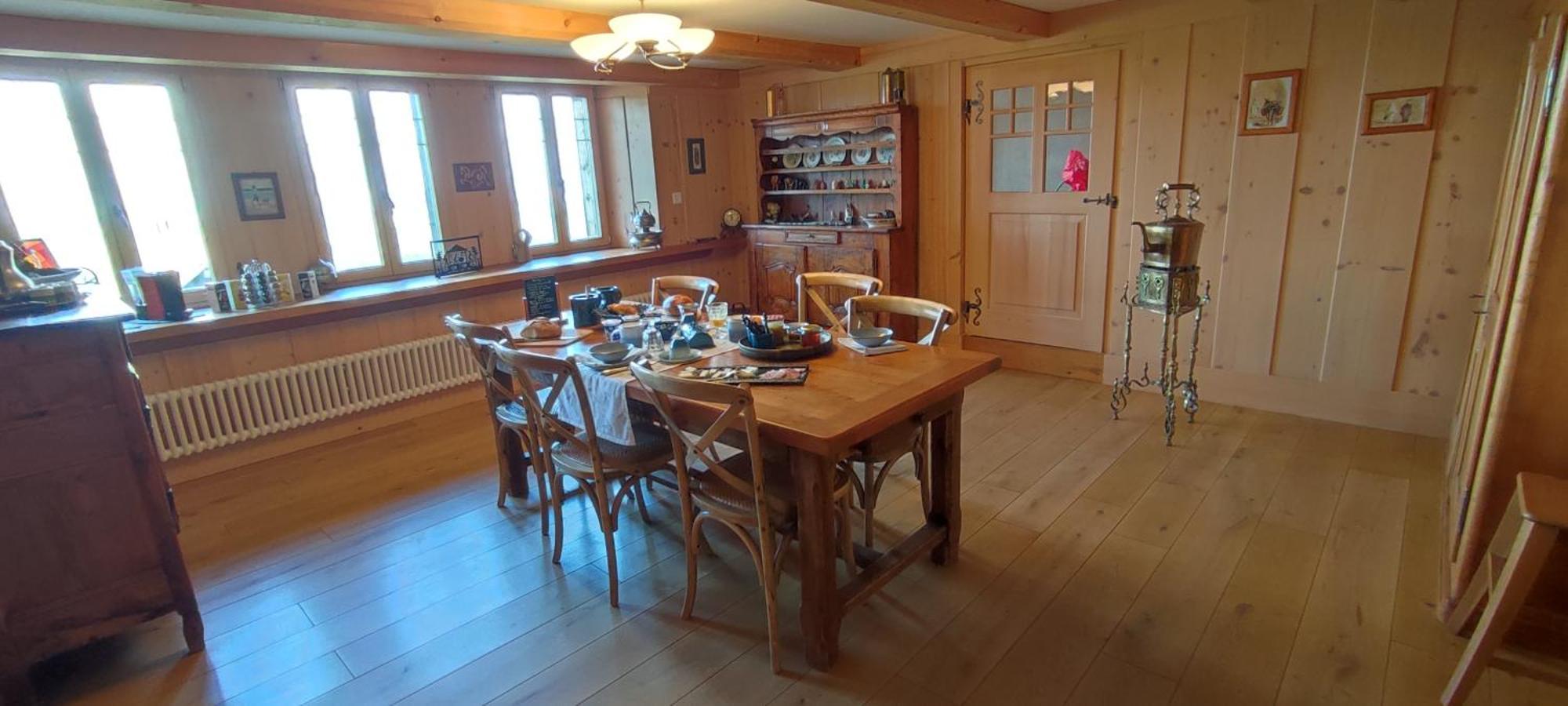 Bed and Breakfast Les Abeilles Romont Экстерьер фото