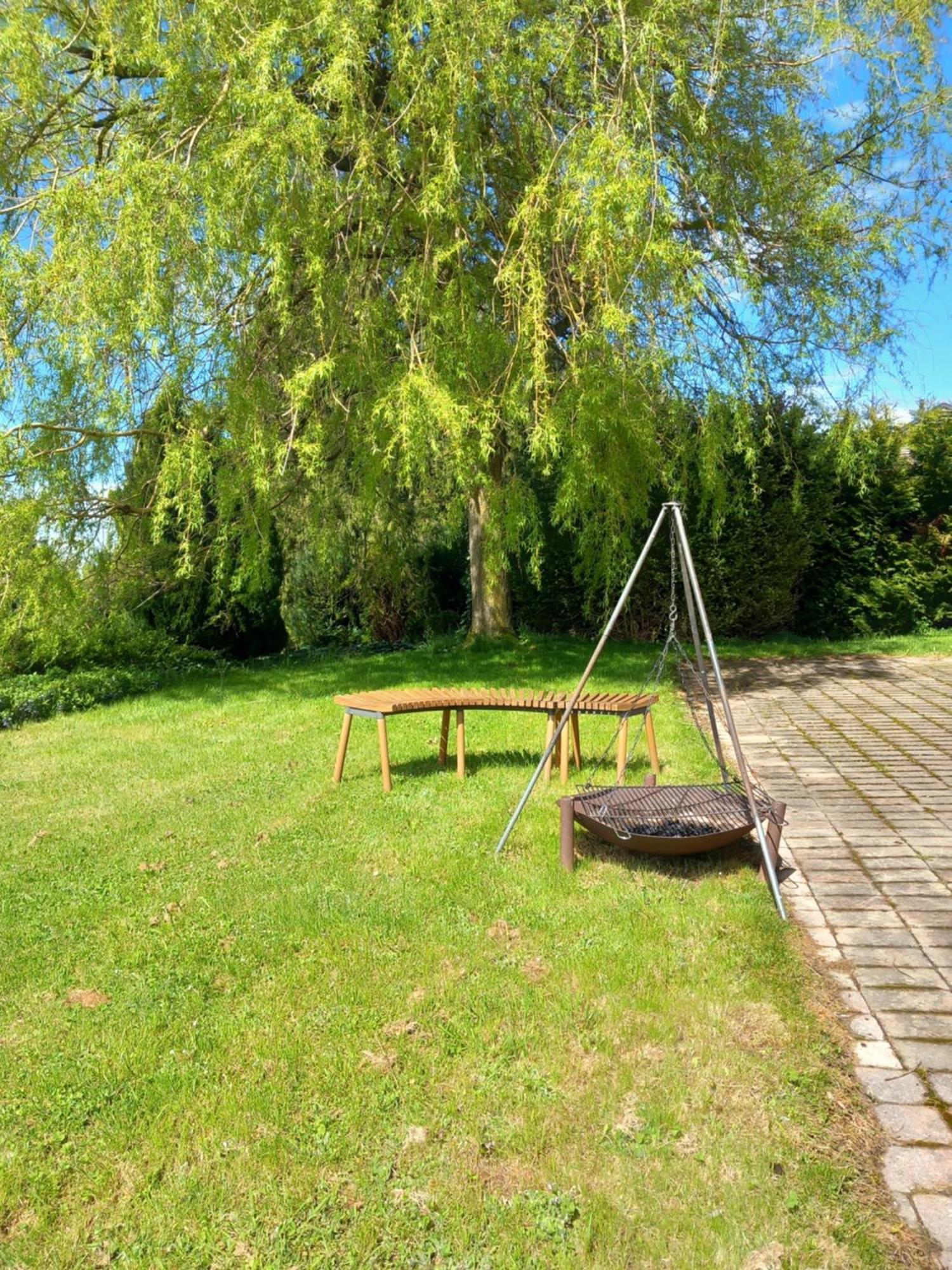 Bed and Breakfast Les Abeilles Romont Экстерьер фото